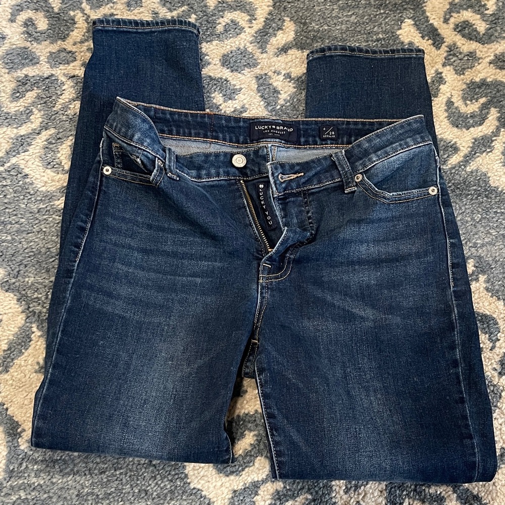 Lucky Brand Women's Dark Blue Straight Leg Jeans
